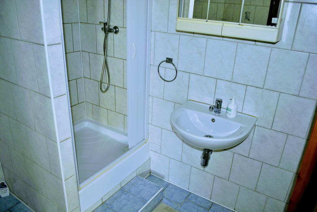 Ubytovanie Zencuch Drienica Ngoại thất bức ảnh